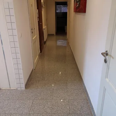 Sweethome Berrenrath Ferienwohnung